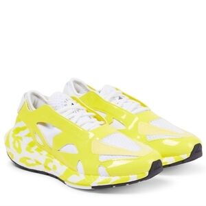 Adidas by Stella McCartney Ultraboost 22 sneakers
